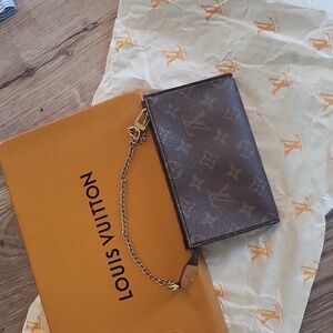 Mini bag l designer l style l LV l brown